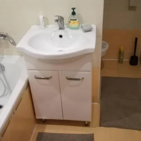 Flat3 With 2Bedrooms Wifi Ostrava Exterior photo