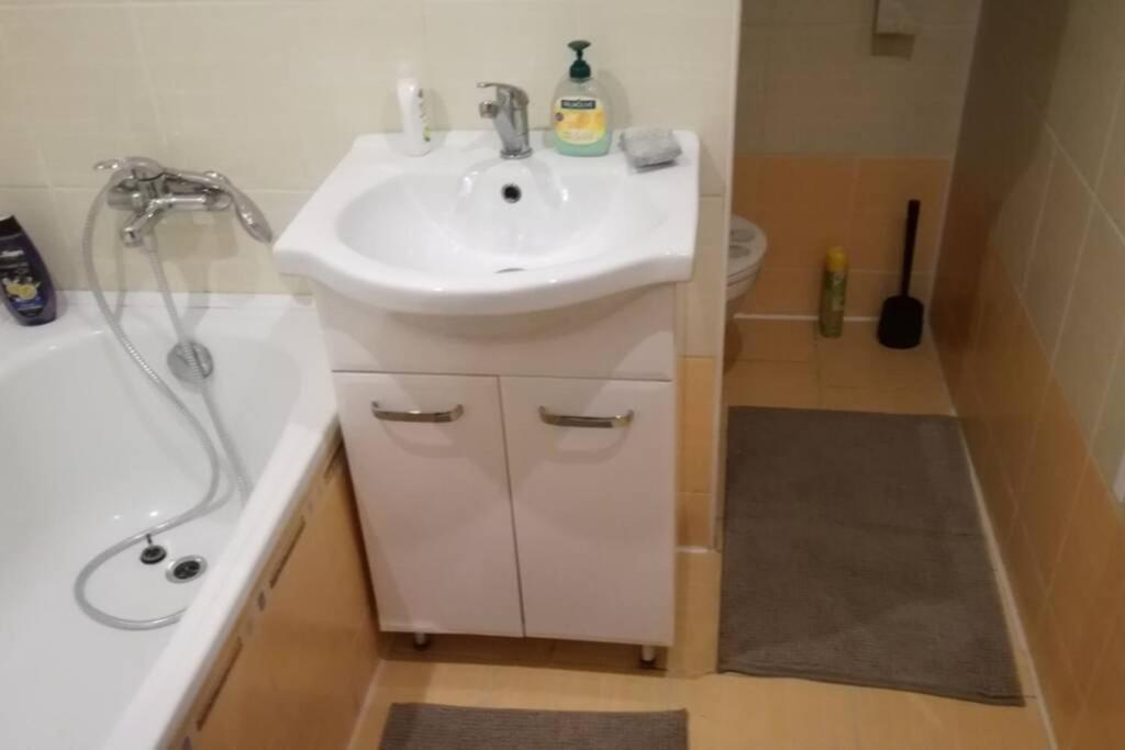 Apartment Flat3 With 2bedrooms Wifi *